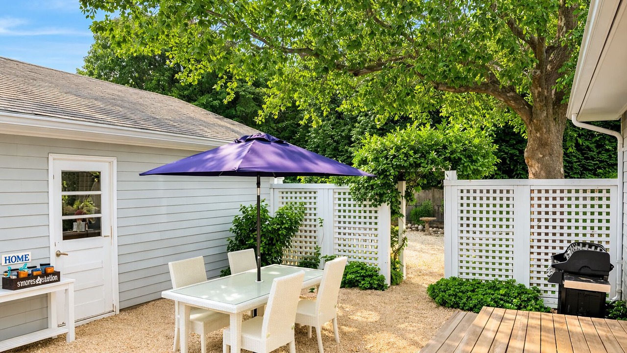 Photo of Outdoor in Silver Beach