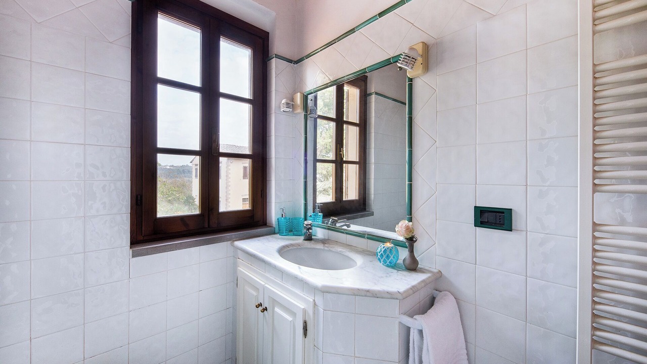 Photo of Bathroom in Montespertoli
