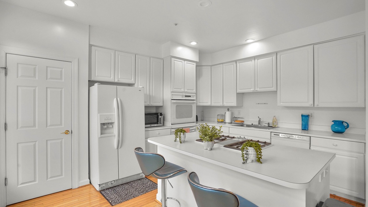 Photo of Kitchen in North Potomac