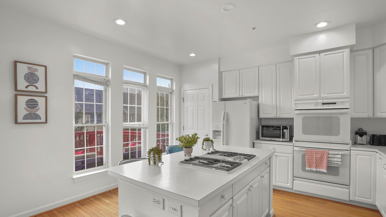 Photo of Kitchen in North Potomac