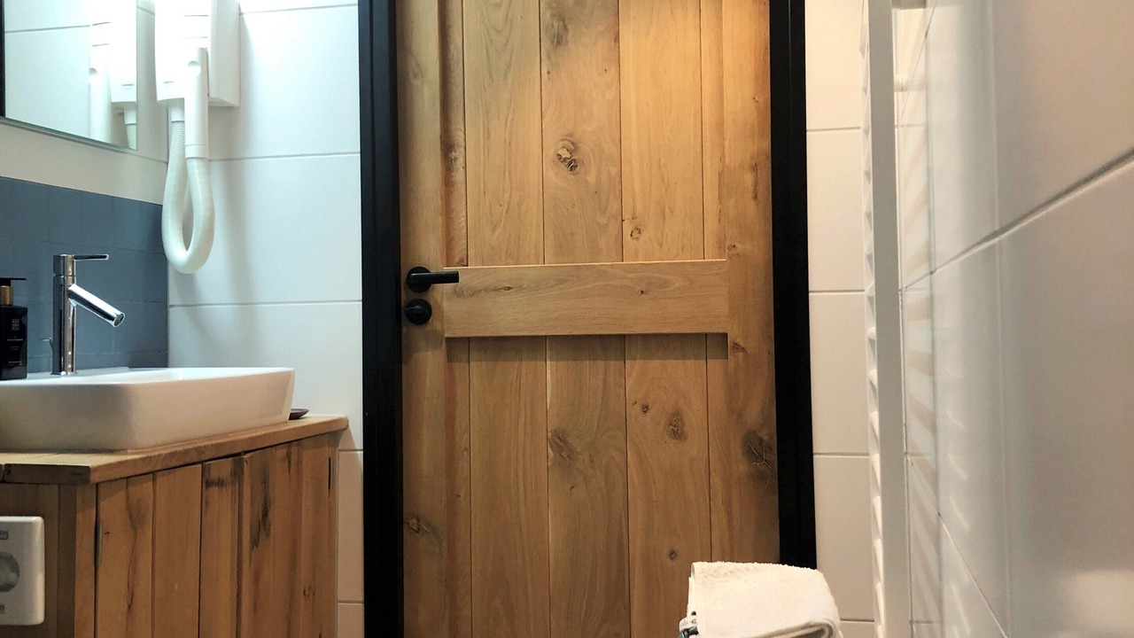 Photo of Bathroom in Czaar Peterbuurt