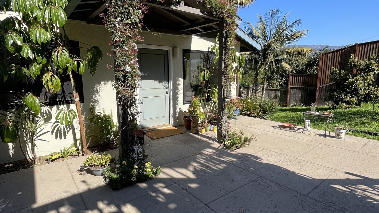 Photo of Patio Balcony in Alta Mesa