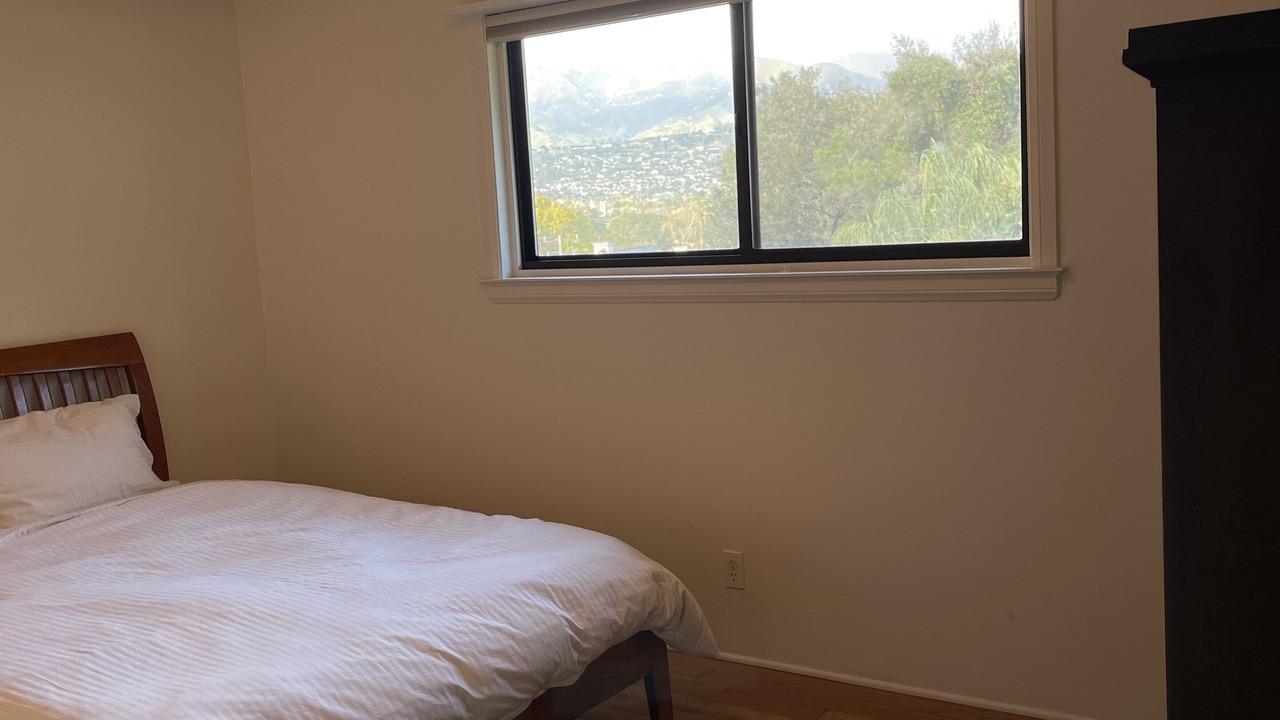 Photo of Bedroom in Alta Mesa