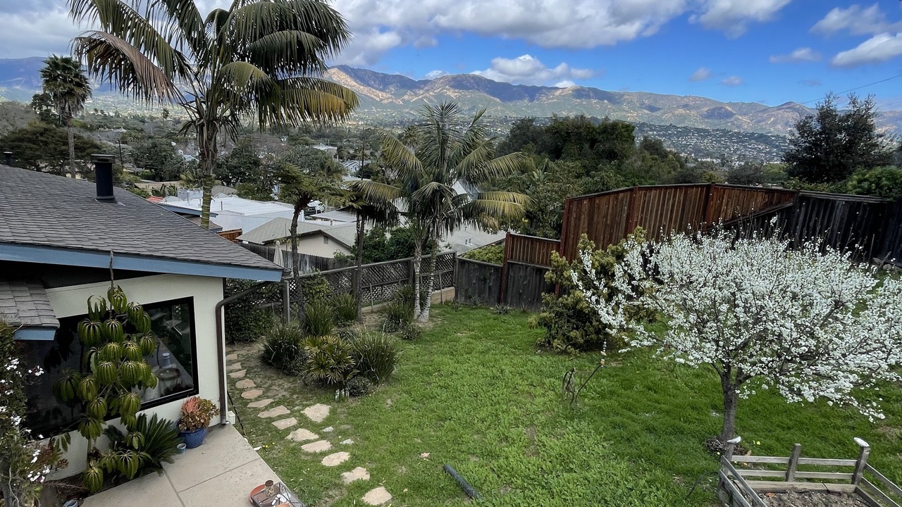Photo of Patio Balcony in Alta Mesa