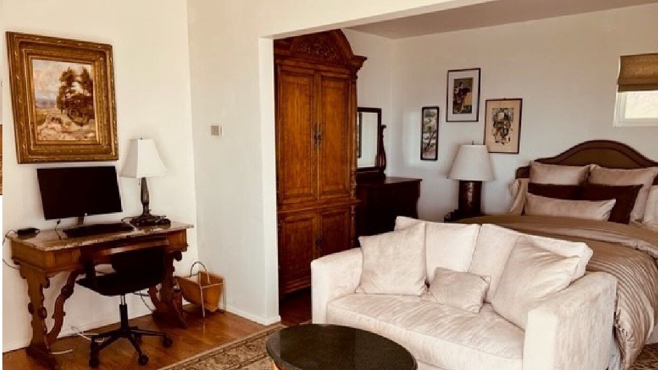Photo of Bedroom in Alta Mesa