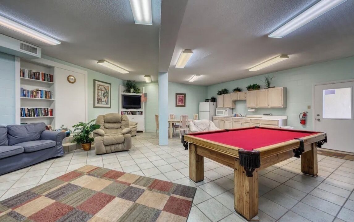 Photo of Bedroom in Crescent Beach