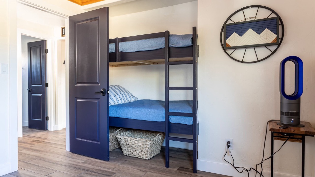 Photo of Bedroom in Big Bear City