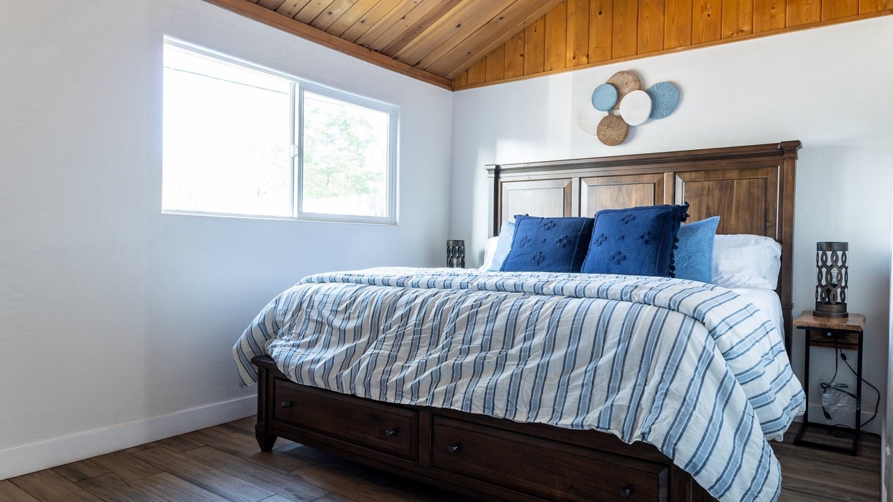 Photo of Bedroom in Big Bear City