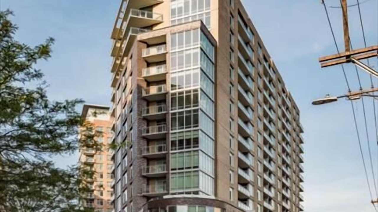Photo of Outdoor in Woodmont Triangle