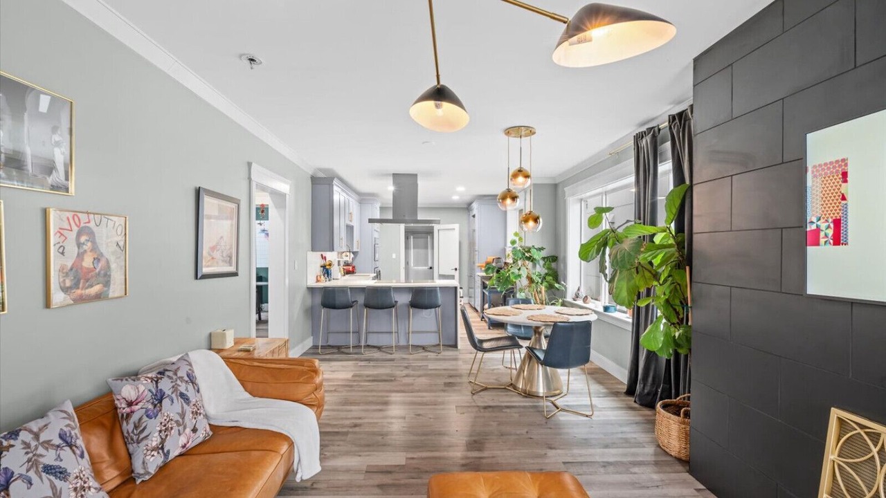 Photo of Livingroom in Whittier Heights