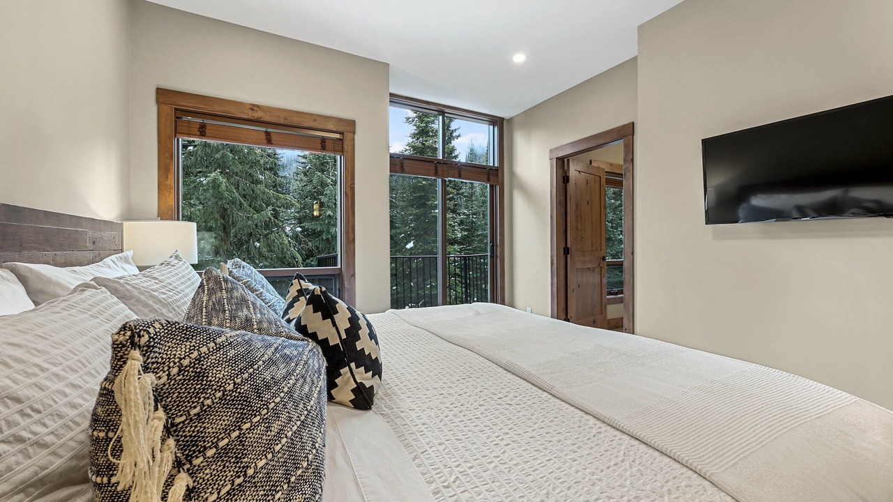 Photo of Bedroom in Sun Peaks
