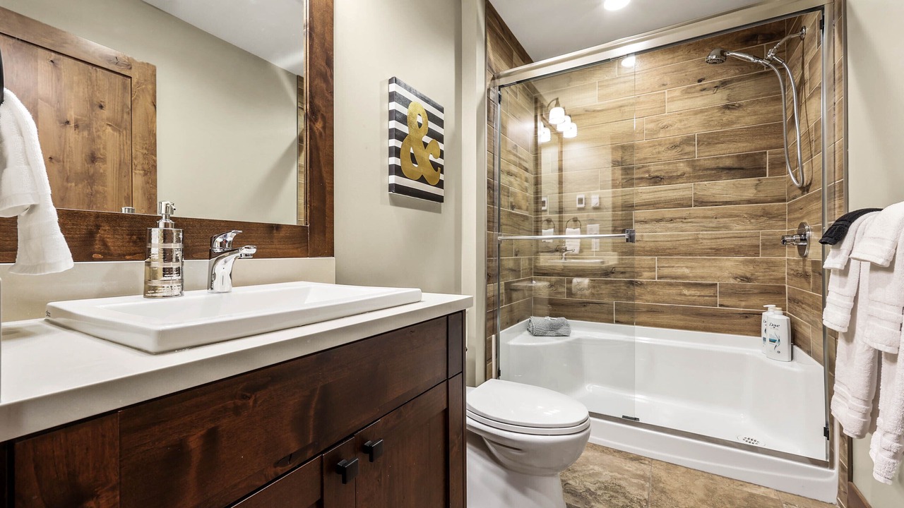 Photo of Bathroom in Sun Peaks
