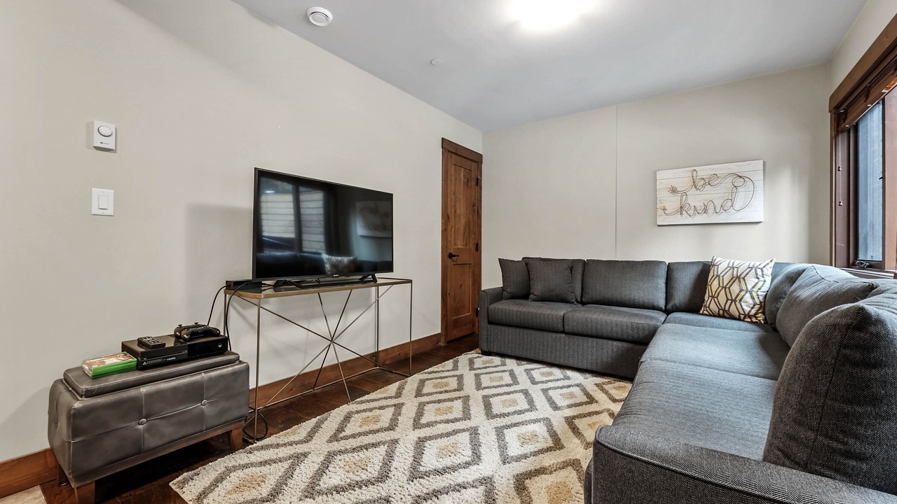 Photo of Livingroom in Sun Peaks