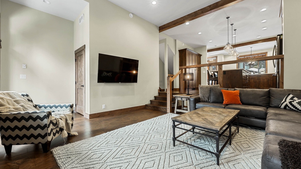 Photo of Livingroom in Sun Peaks