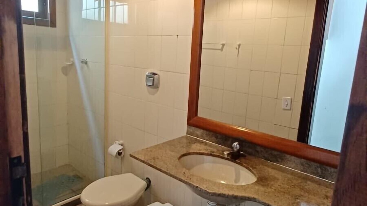 Photo of Bathroom in Garatucaia