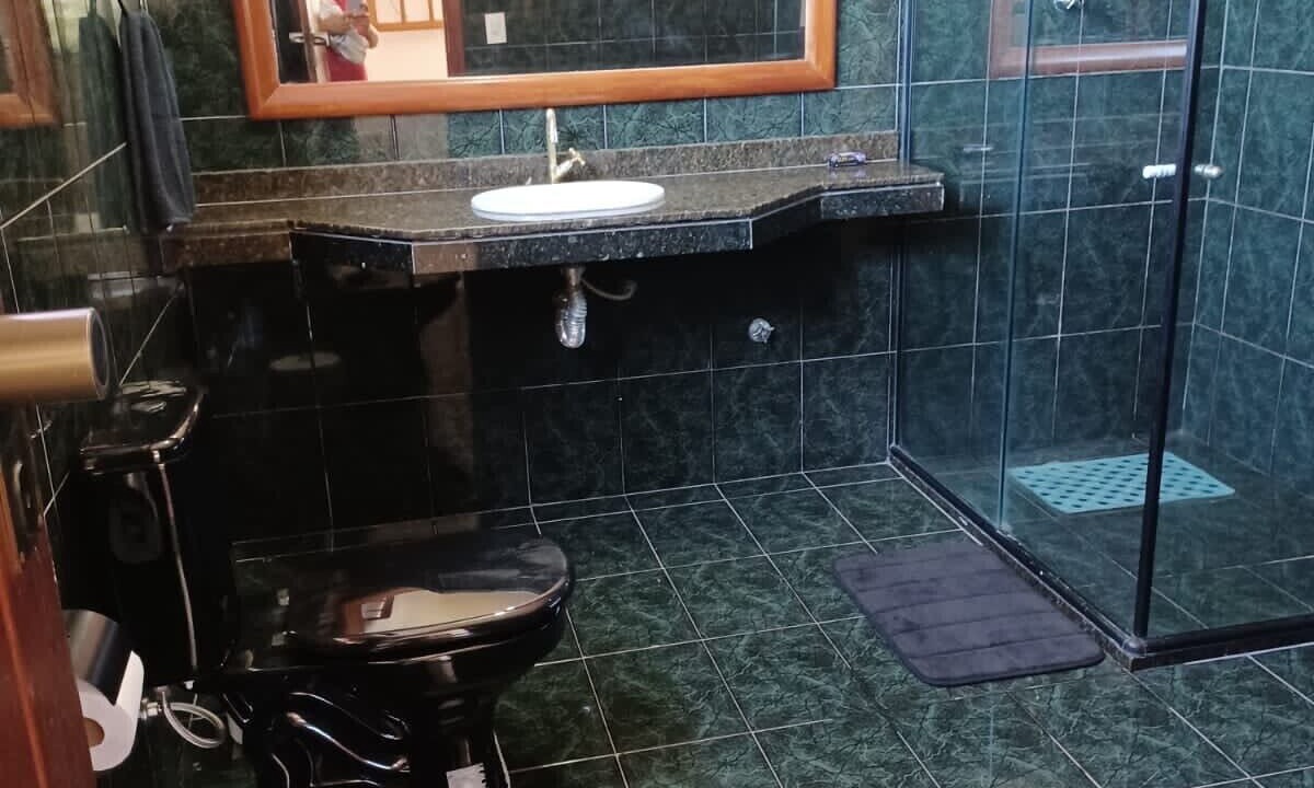 Photo of Bathroom in Garatucaia