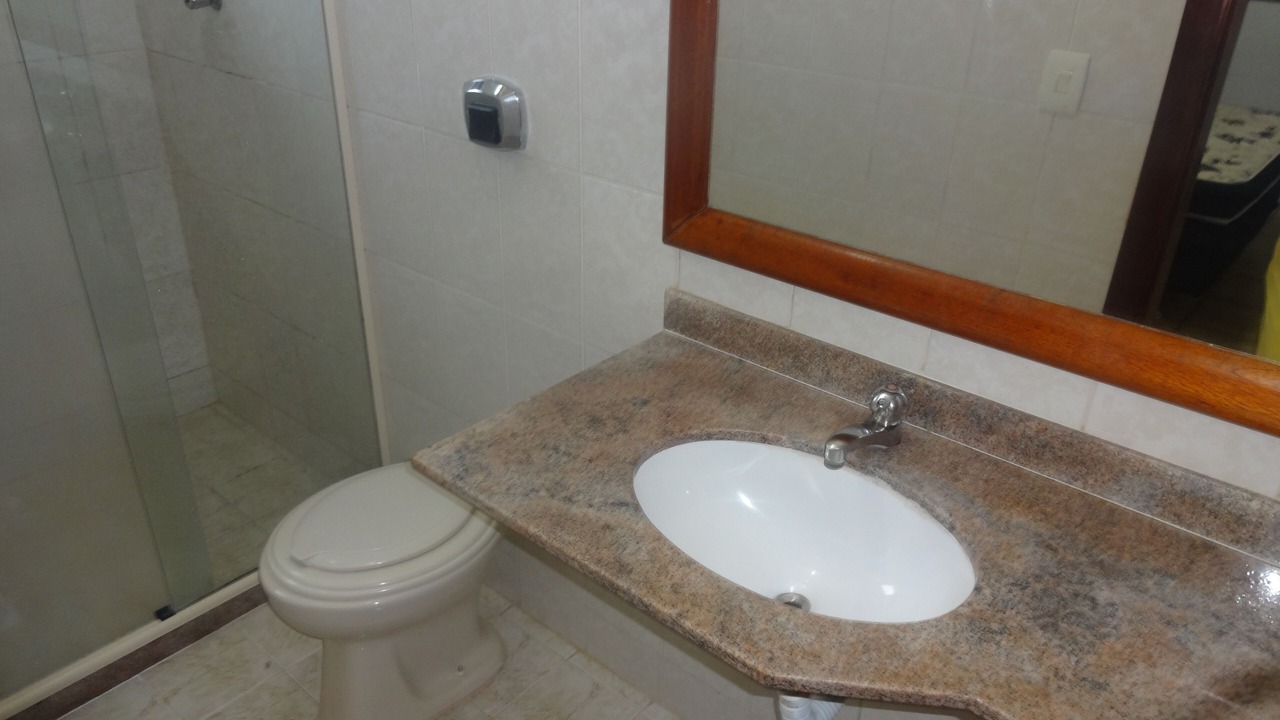 Photo of Bathroom in Garatucaia