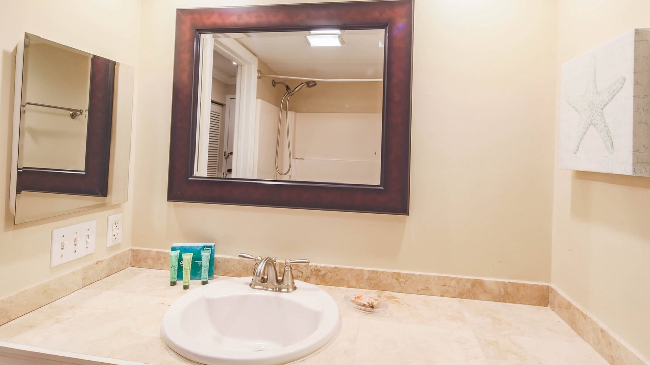 Photo of Bathroom in Harbour Town