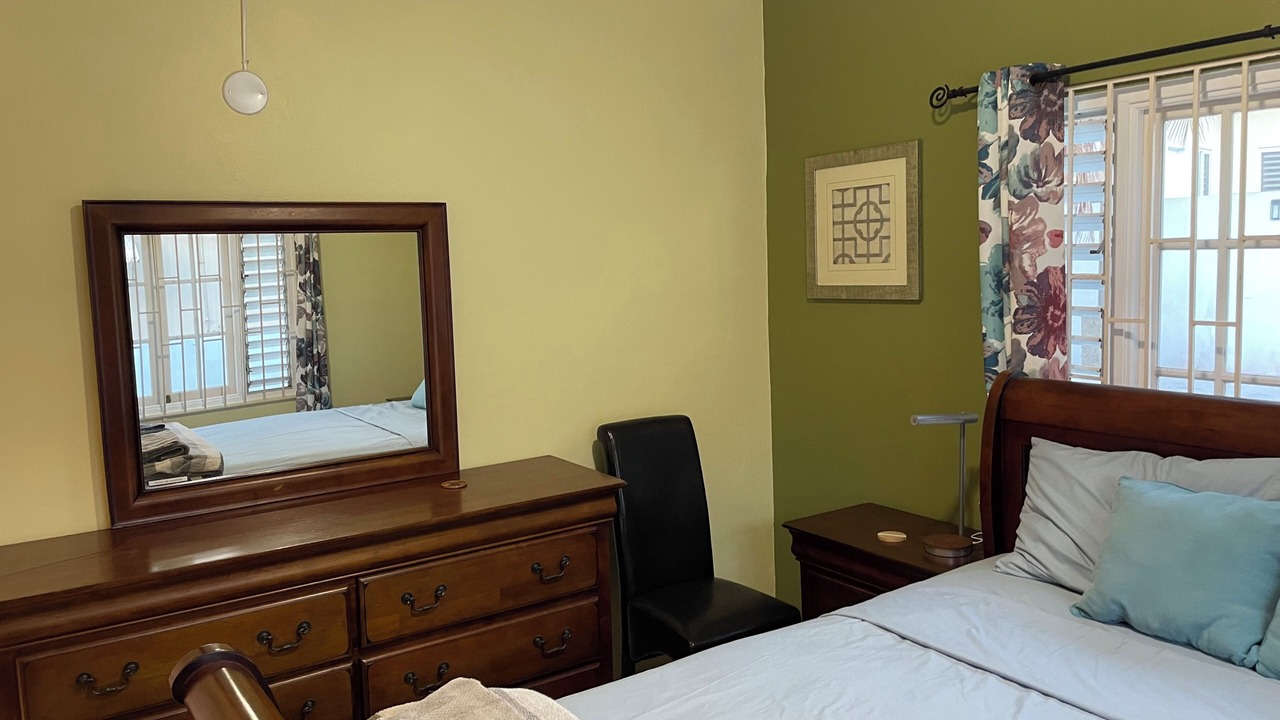 Photo of Bedroom in Tower Isle