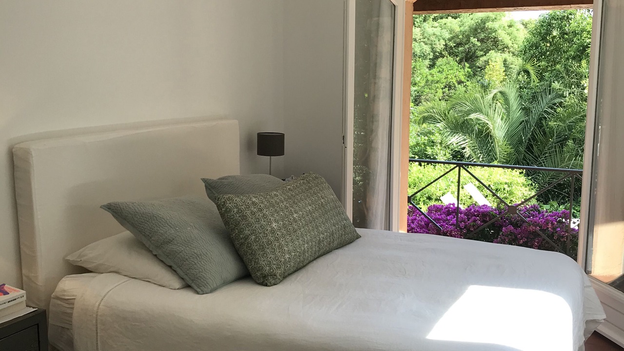 Photo of Bedroom in Le Rayol