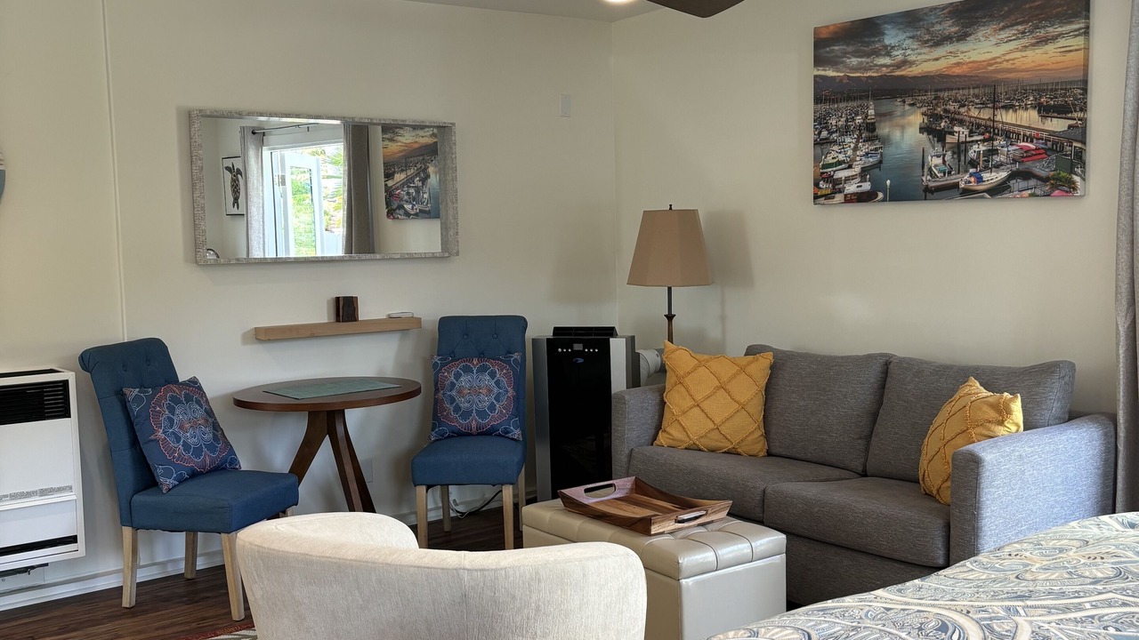Photo of Livingroom in East Mesa