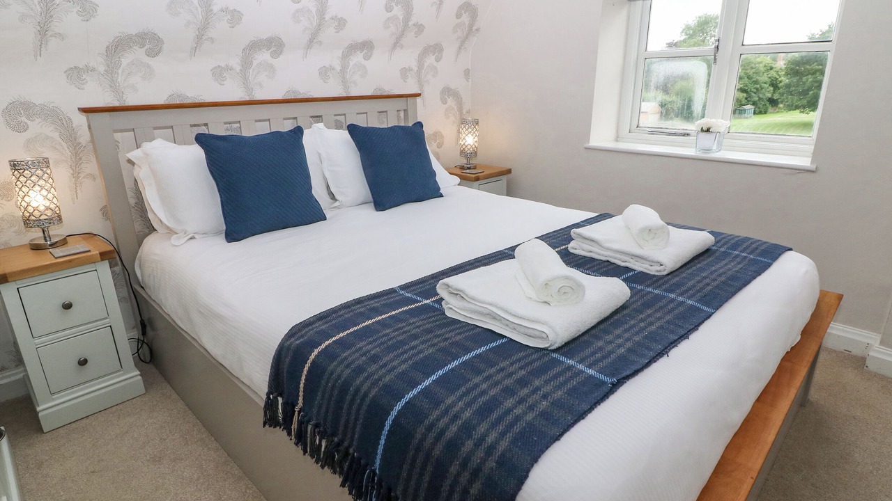 Photo of Bedroom in Whichford