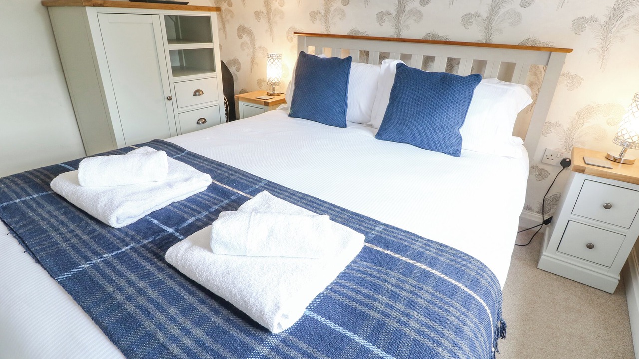 Photo of Bedroom in Whichford