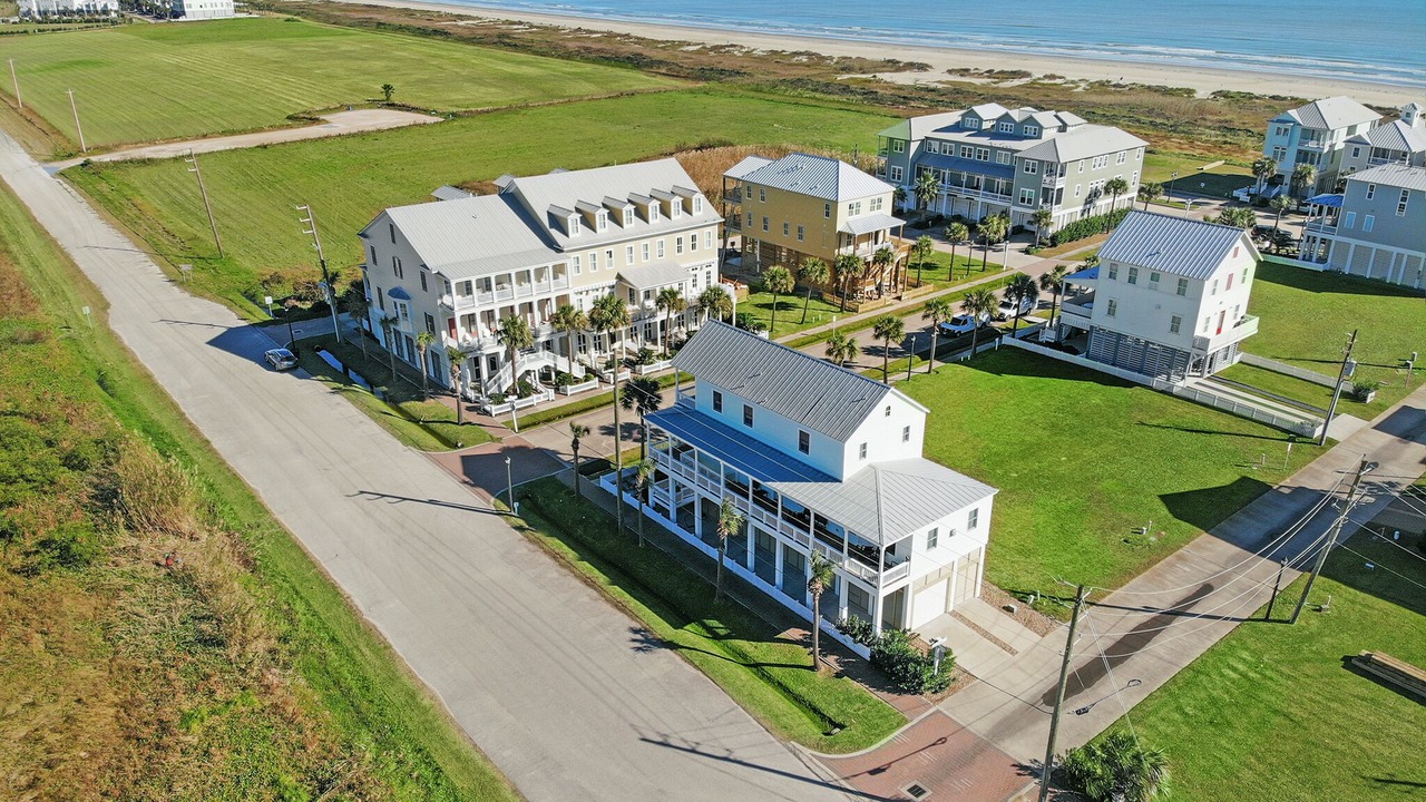 Photo of Outdoor in Beachtown