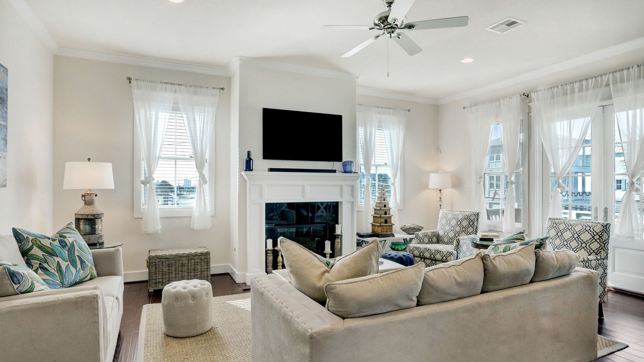 Photo of Bedroom in Beachtown