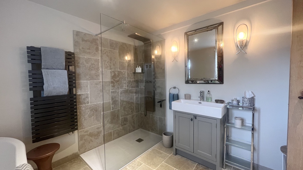 Photo of Bathroom in Great Wolford