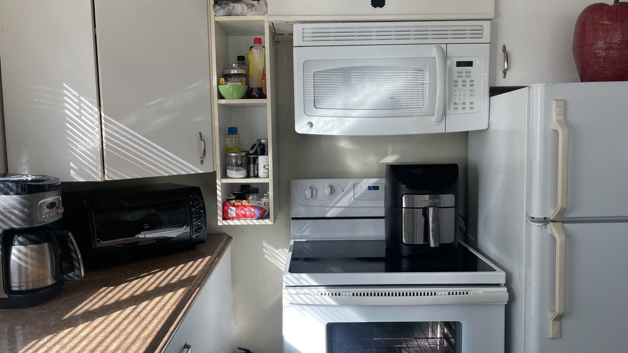 Photo of Kitchen in Lower Lonsdale