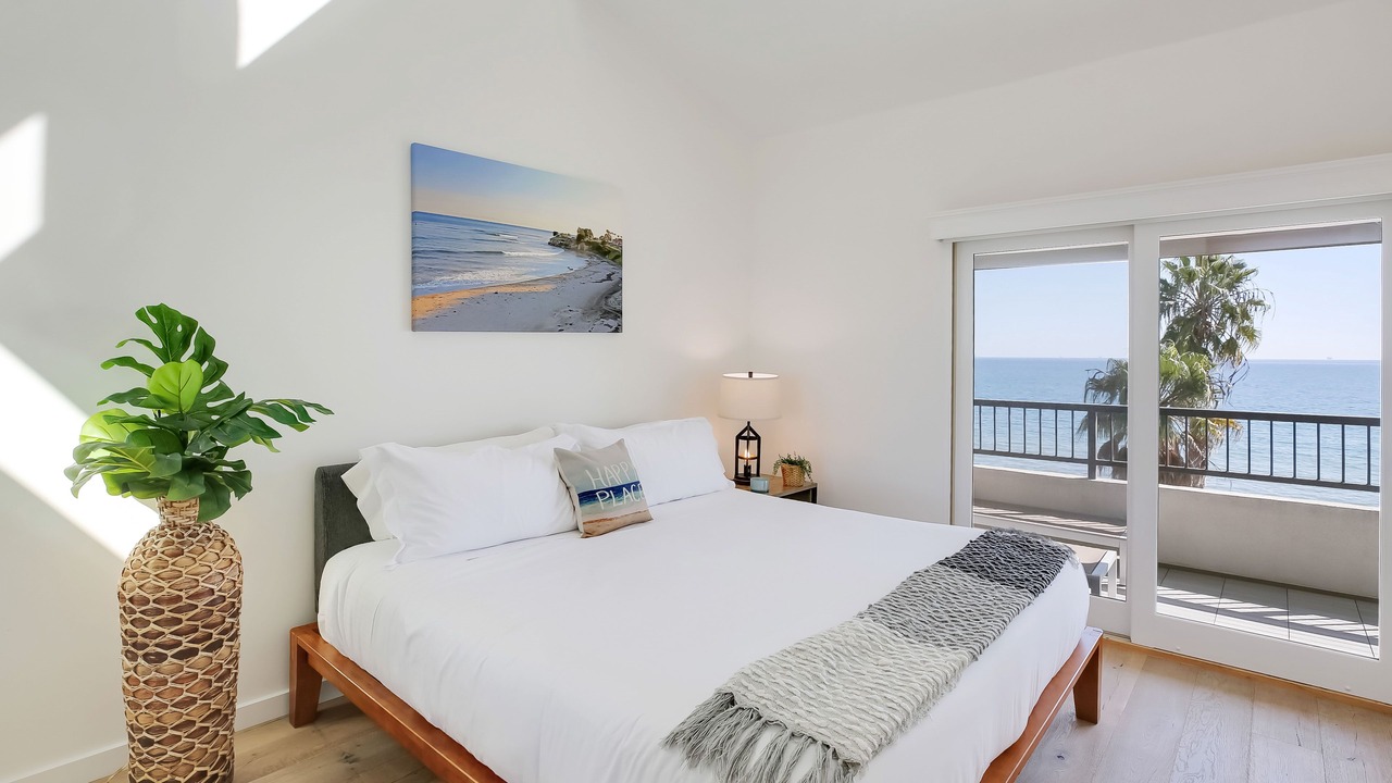 Photo of Bedroom in East Mesa