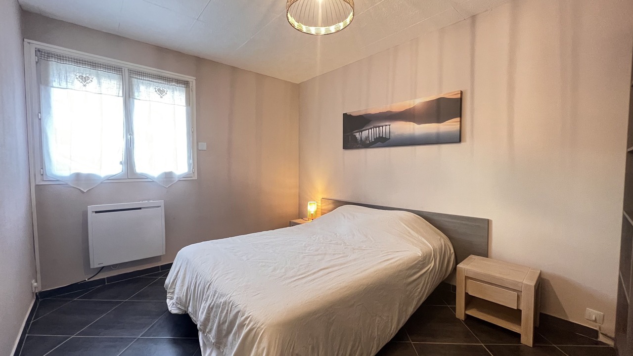 Photo of Bedroom in Albertville