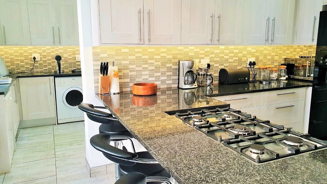 Photo of Kitchen in Gordons Bay Central