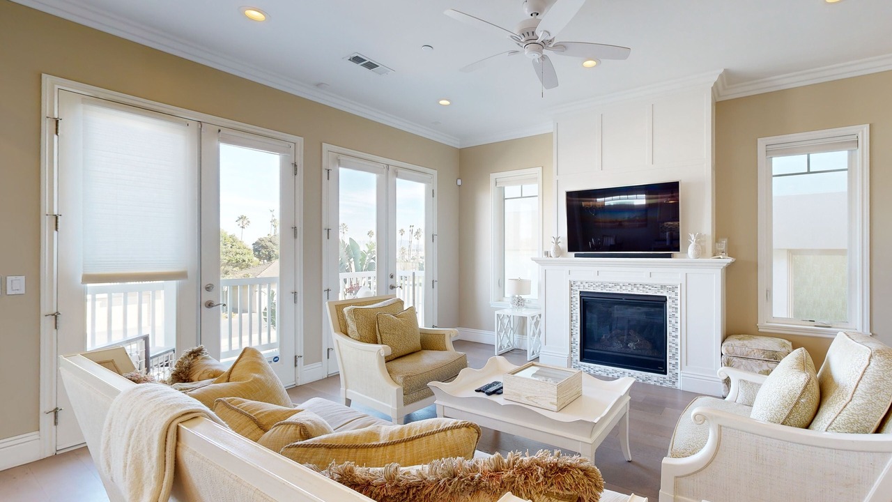 Photo of Livingroom in Hollywood Beach