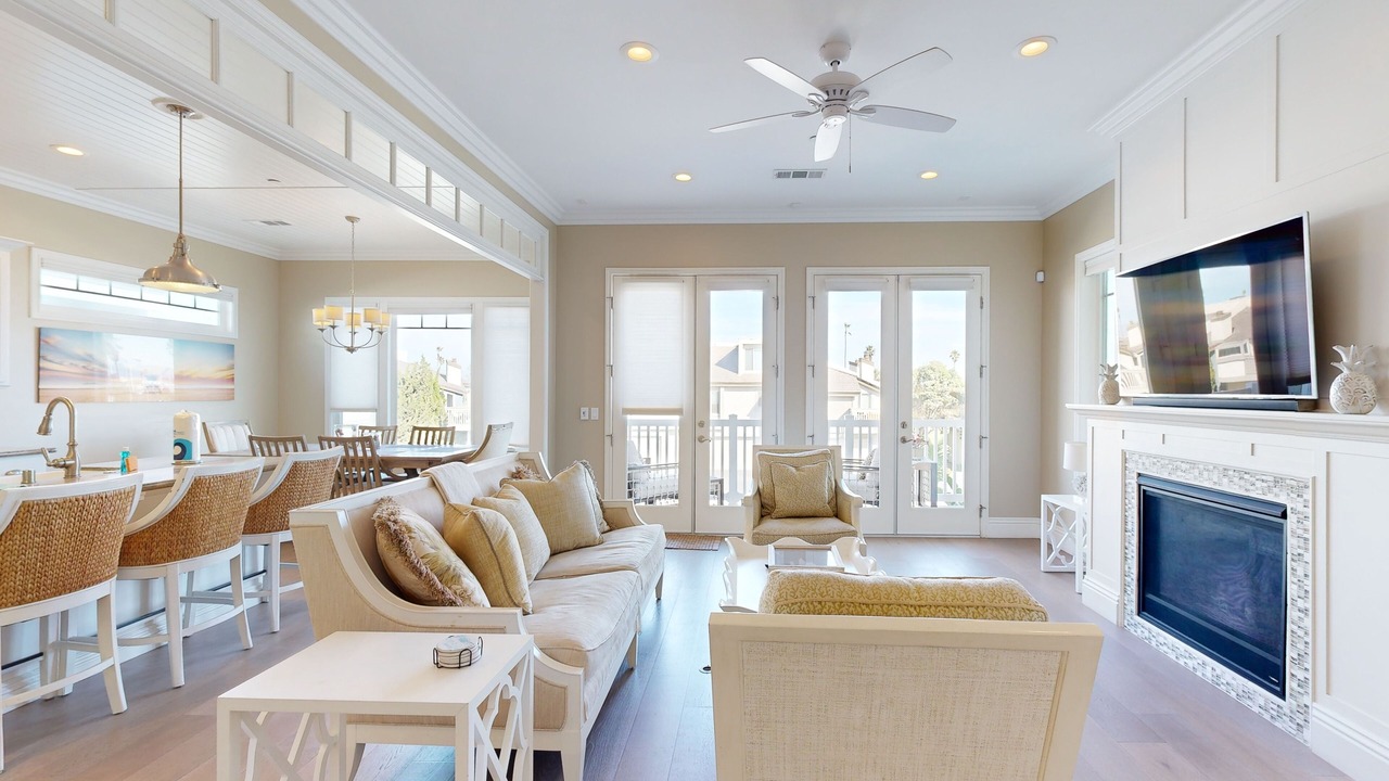 Photo of Livingroom in Hollywood Beach
