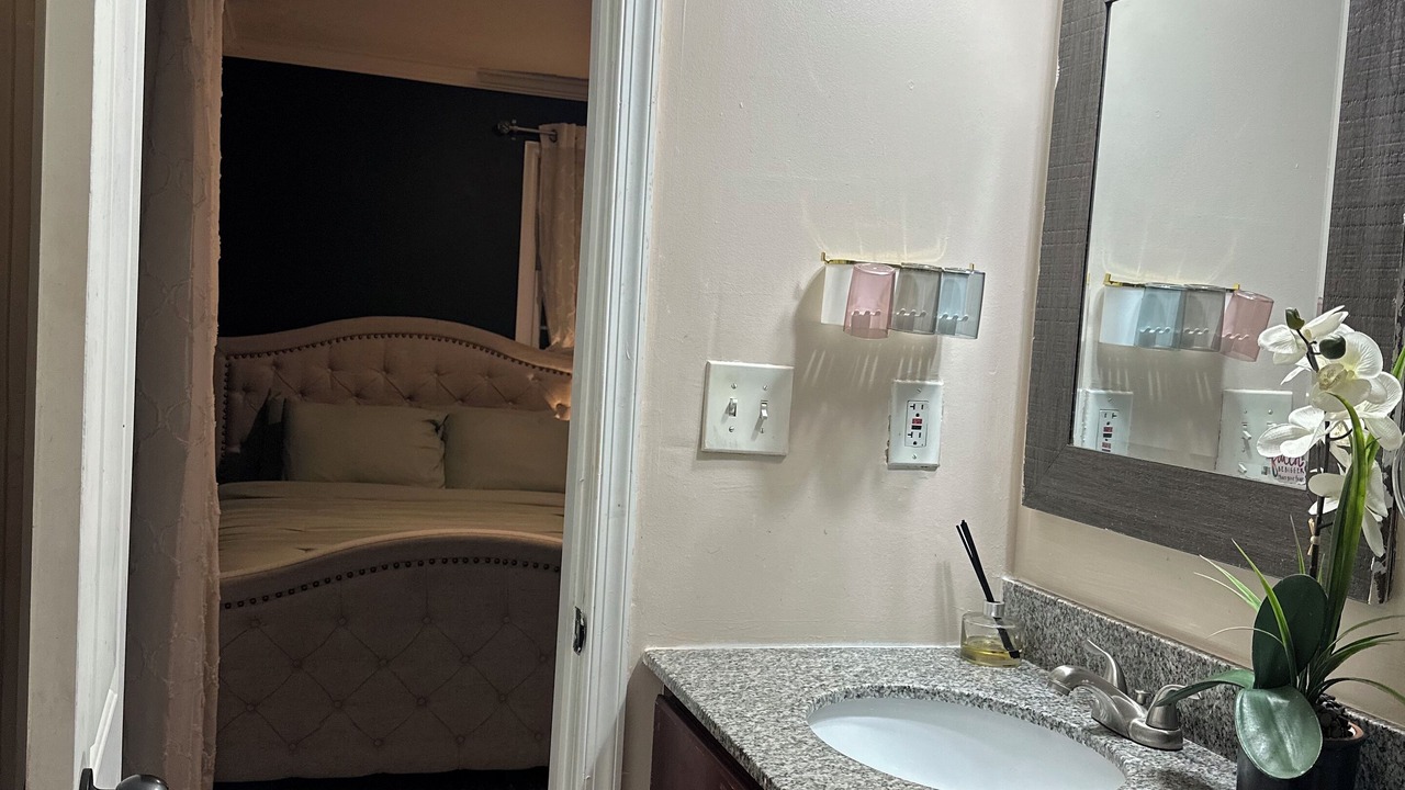 Photo of Bathroom in Walker Mill