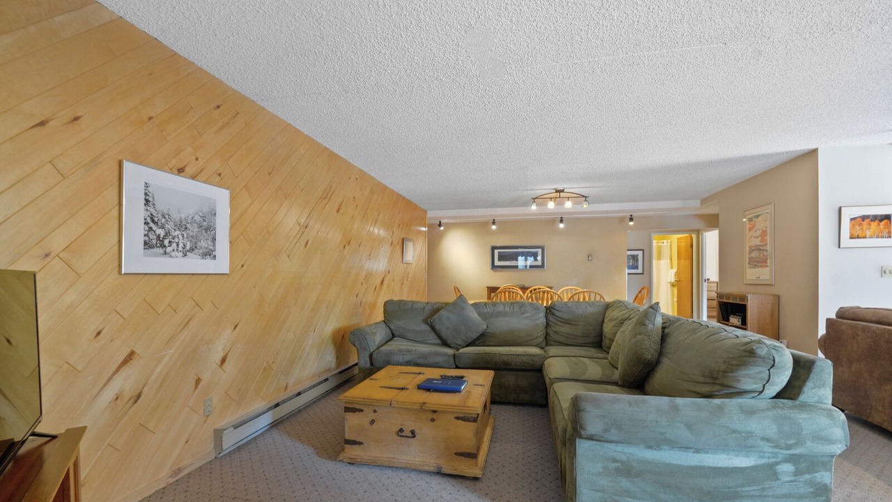 Photo of Livingroom in Copper Mountain Village
