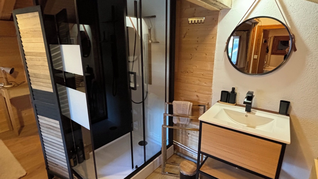 Photo of Bathroom in Cohennoz