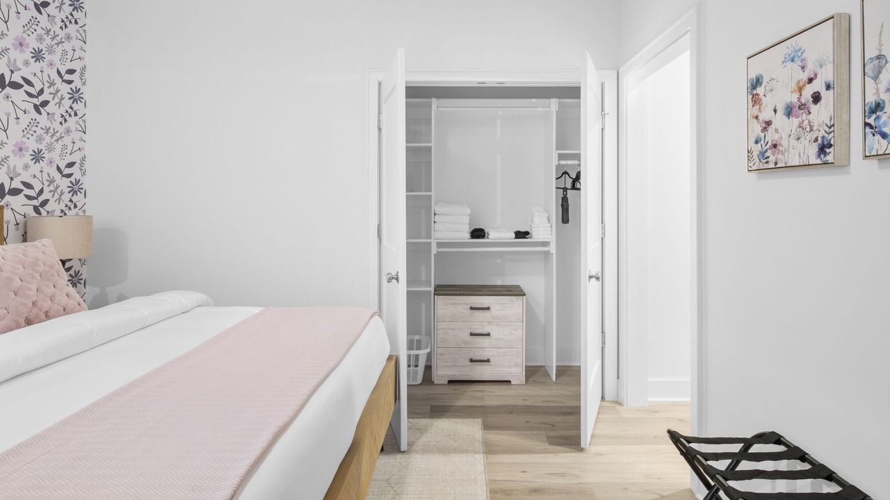 Photo of Bedroom in Old Town Alexandria