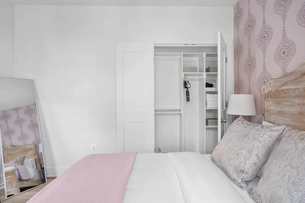 Photo of Bedroom in Old Town Alexandria