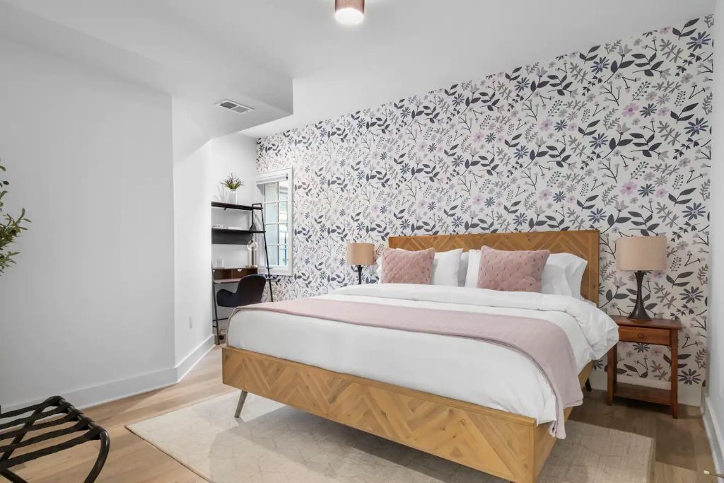 Photo of Bedroom in Old Town Alexandria
