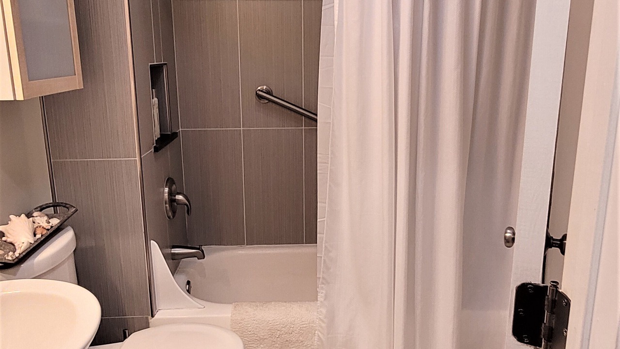 Photo of Bathroom in Northgate