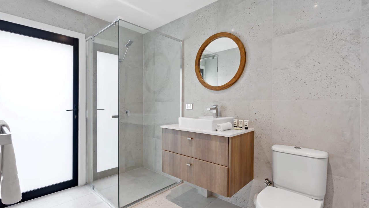 Photo of Bathroom in Warana