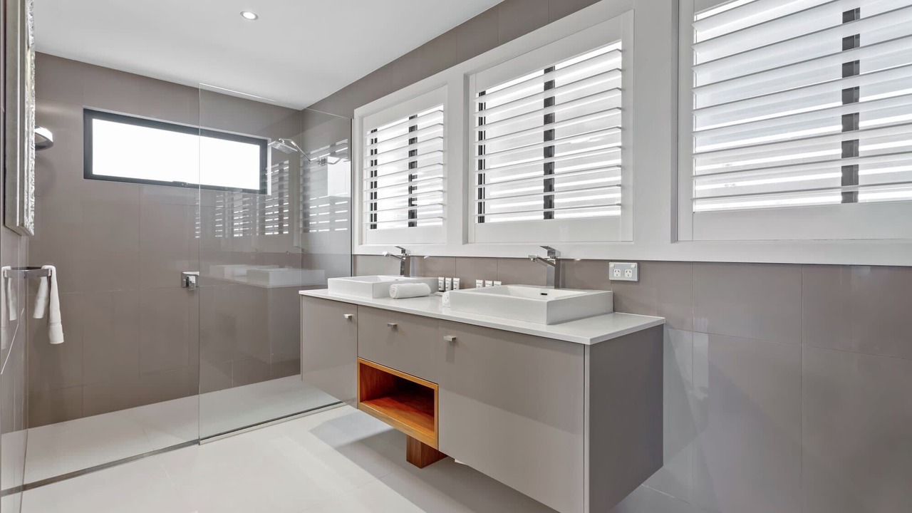 Photo of Bathroom in Warana