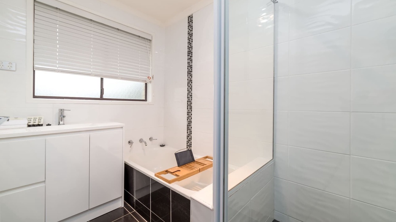 Photo of Bathroom in Cook