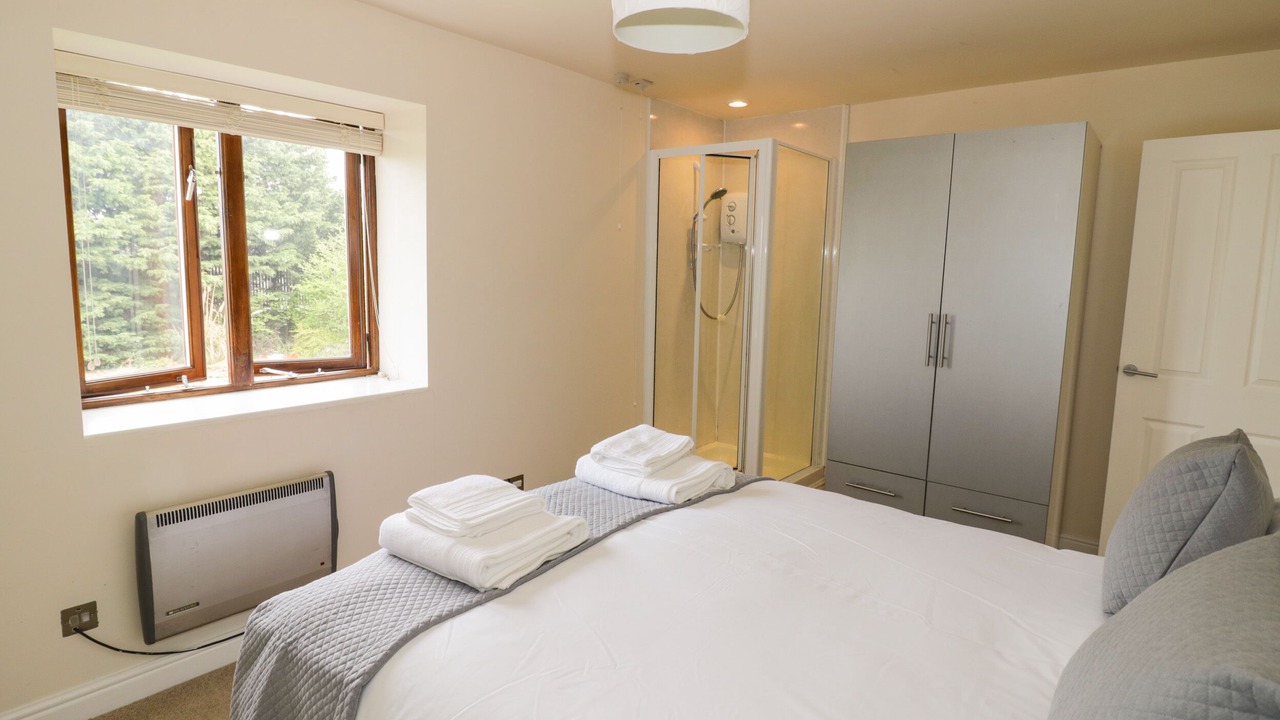 Photo of Bedroom in Weston Upon Avon