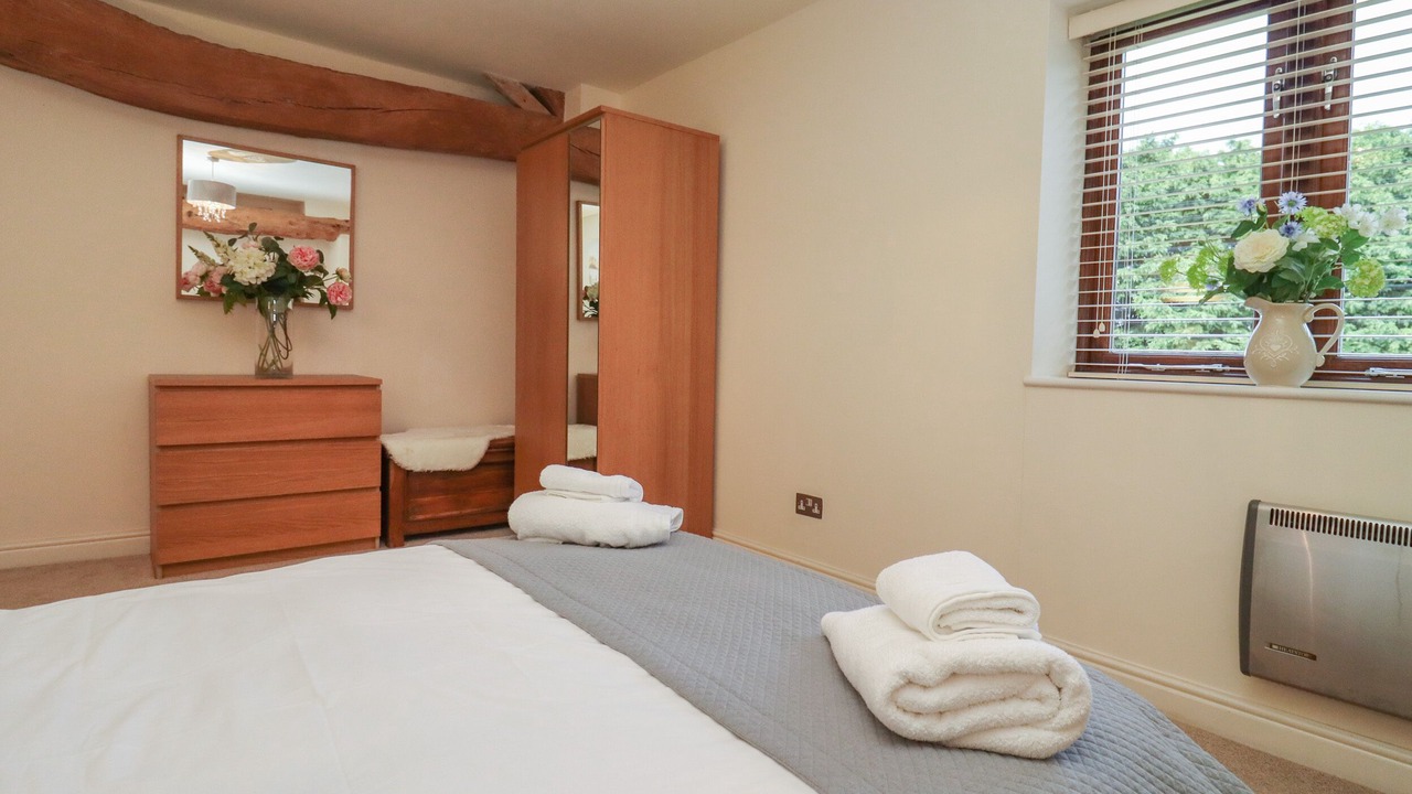 Photo of Bedroom in Weston Upon Avon