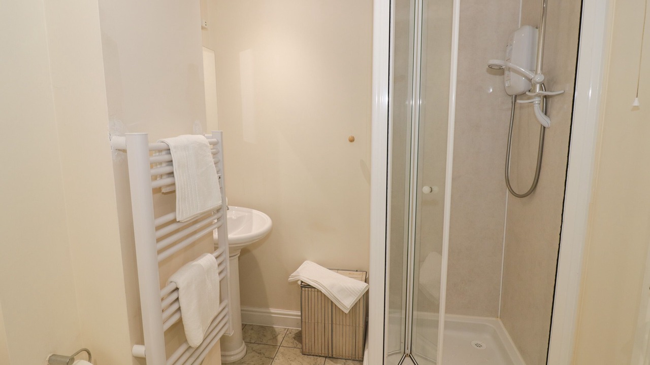 Photo of Bathroom in Weston Upon Avon