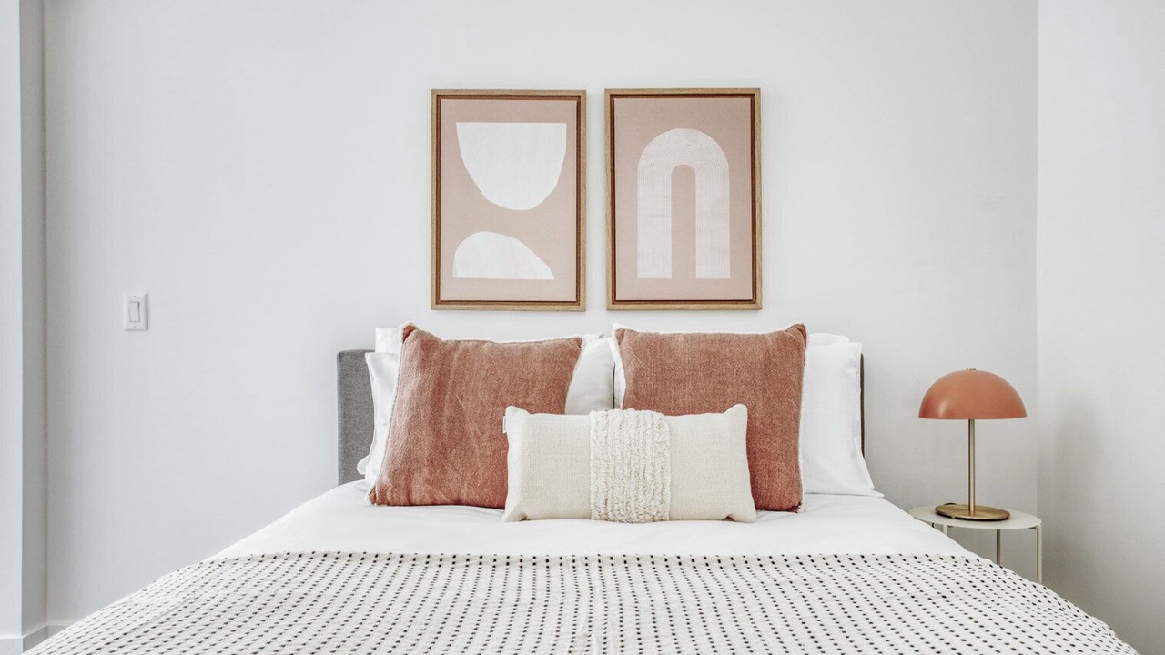 Photo of Bedroom in Gallaudet